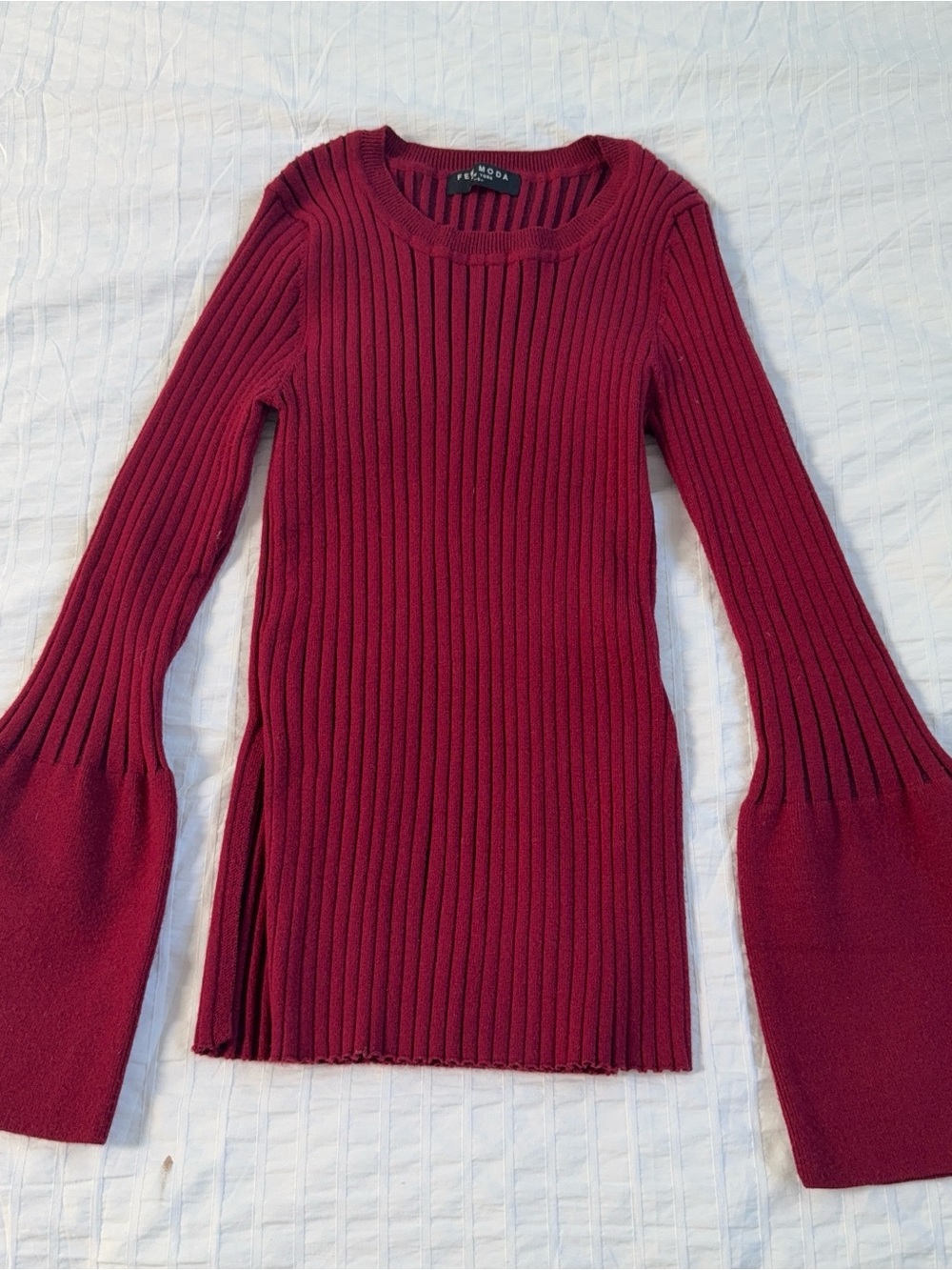 Fey Moda Ribbed Bell Sleeve Sweater in Burgundy